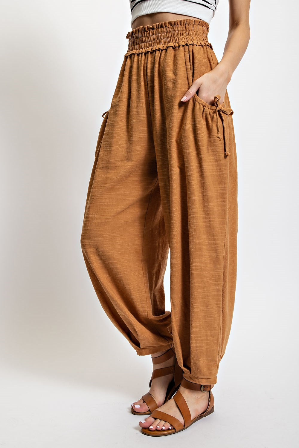 Relaxed Fit Pant*