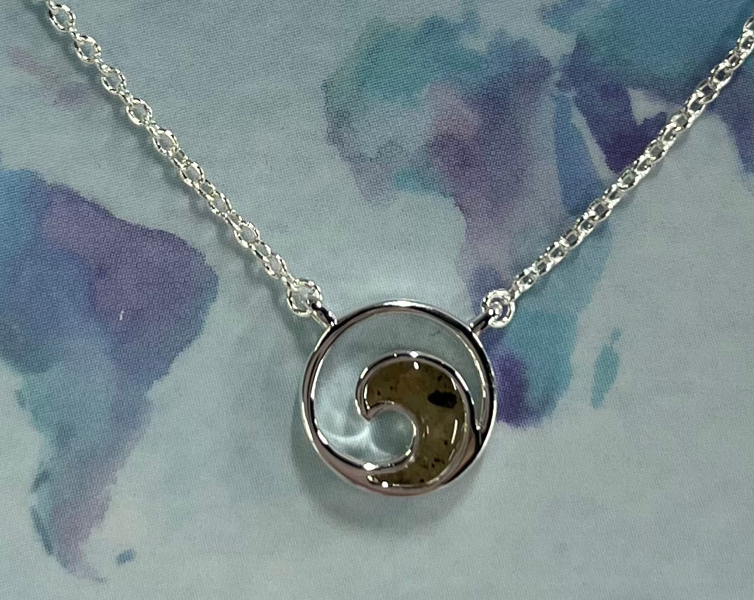 Delicate Dune Wave Necklace