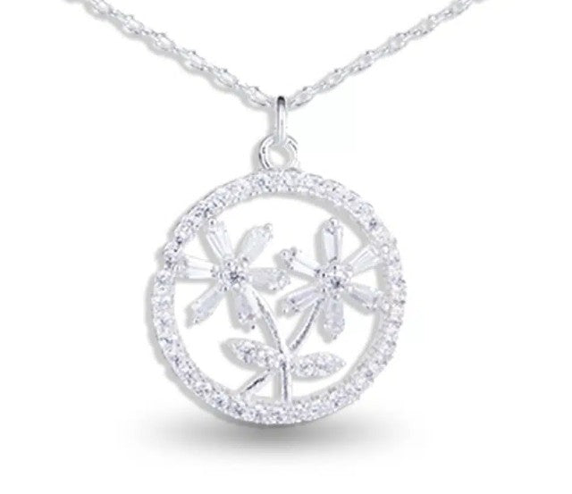 Flower Circle Necklace – Silver