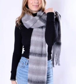 Hollis Scarf