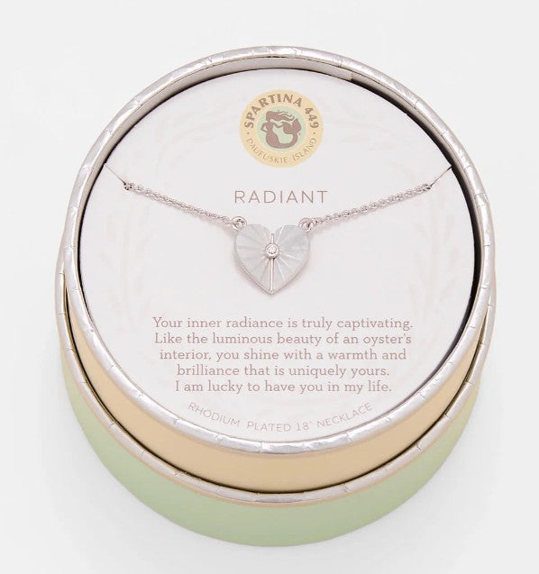 Sea La Vie Necklace Radiant/Mother-of-Pearl Heart