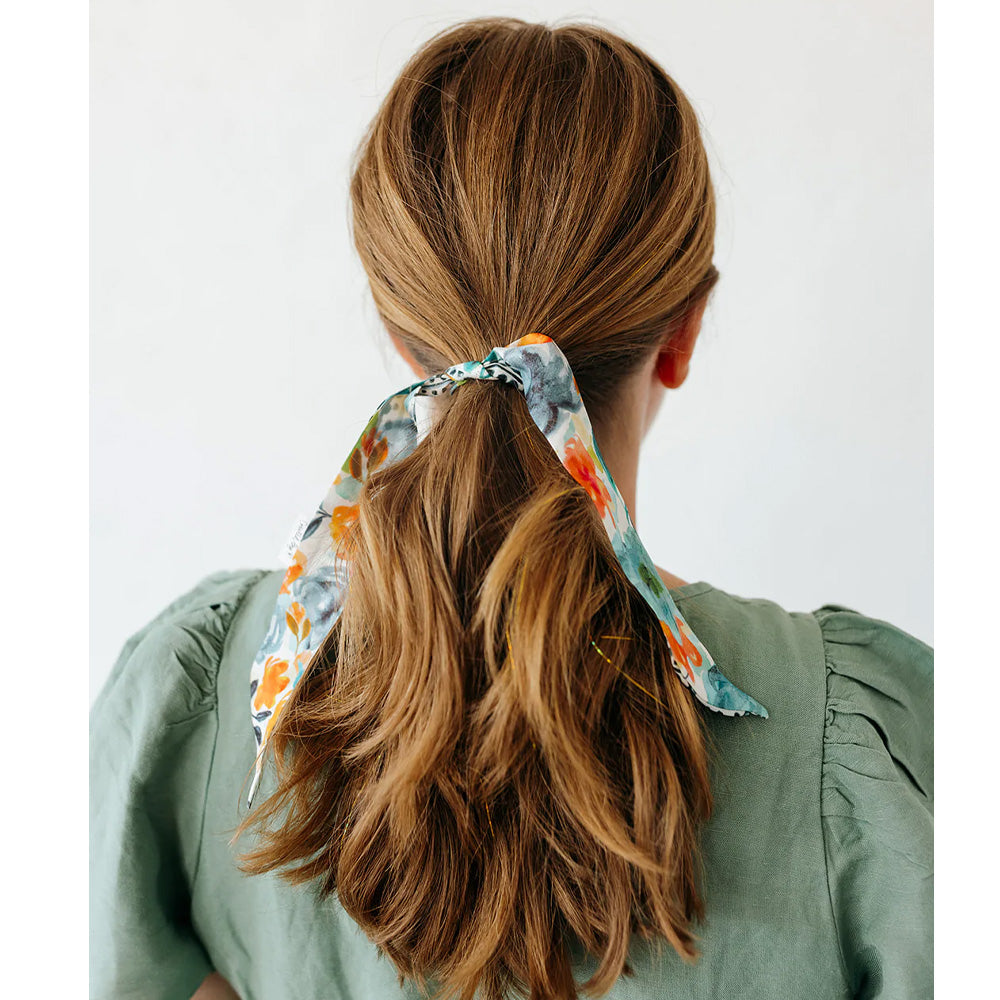 Flower Blossoms Donna Hair + Wrist Wrap