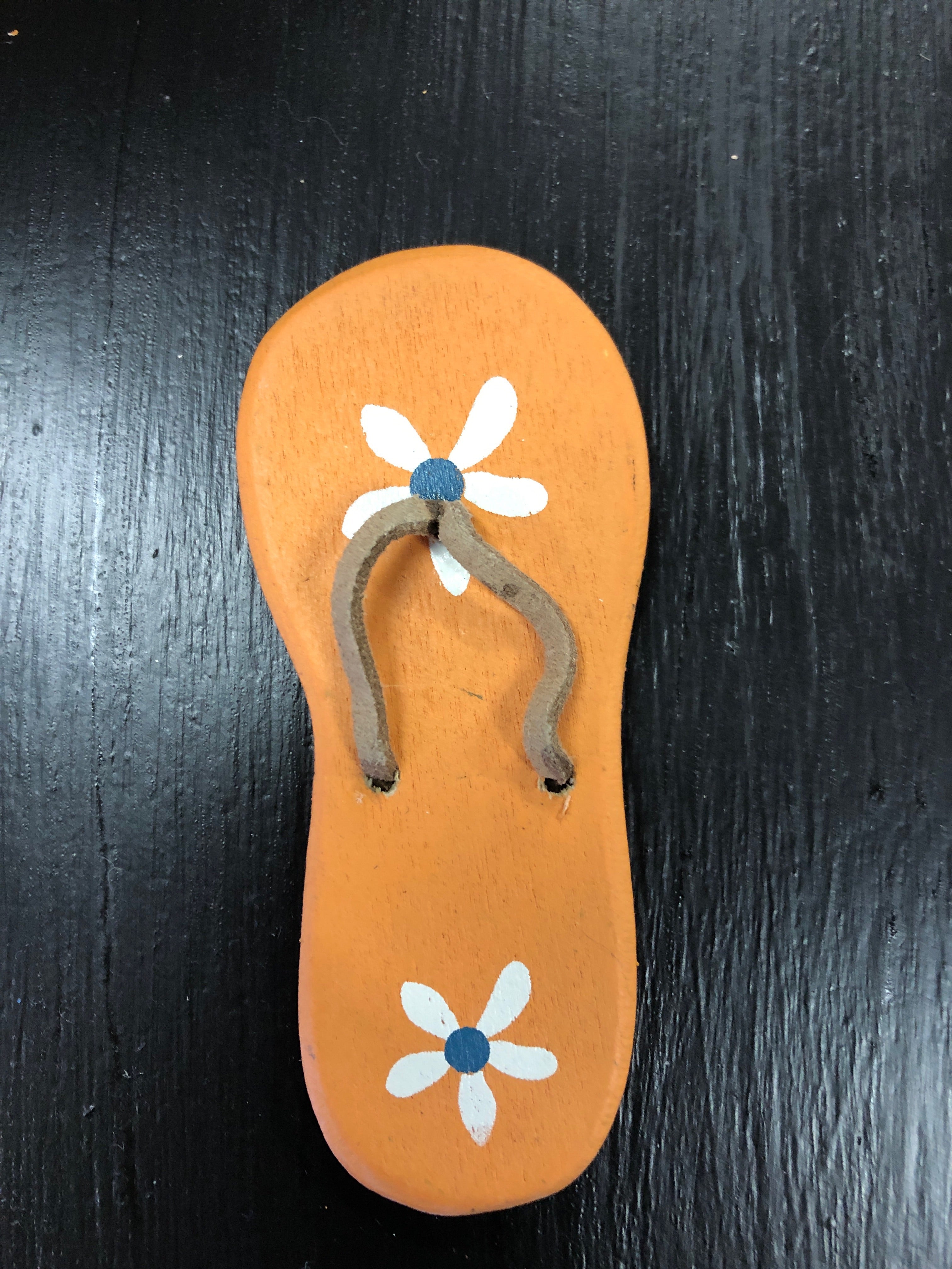 Flip flop Magnet
